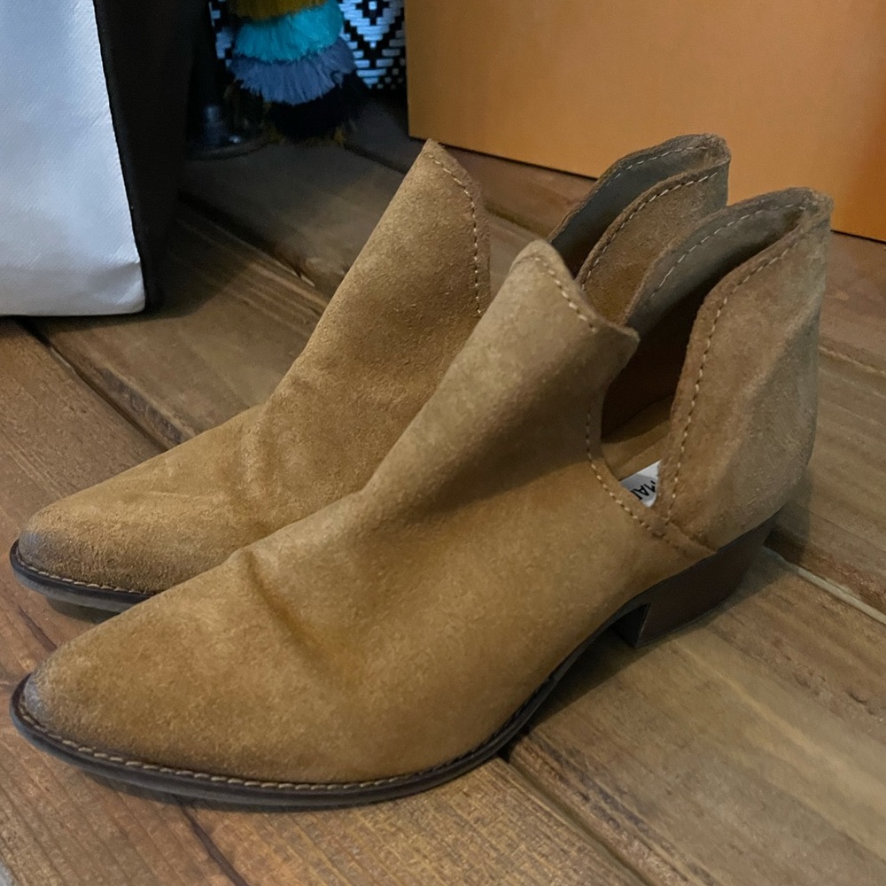 Booties! - Picture 2 of 6